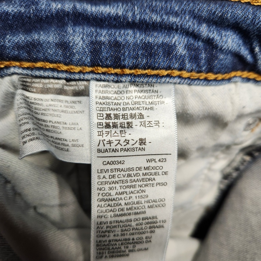 Levis 505 Mens Regular Fit Jeans size 36x32 Straight Fit Zipper Fly Denim - Picture 15 of 16